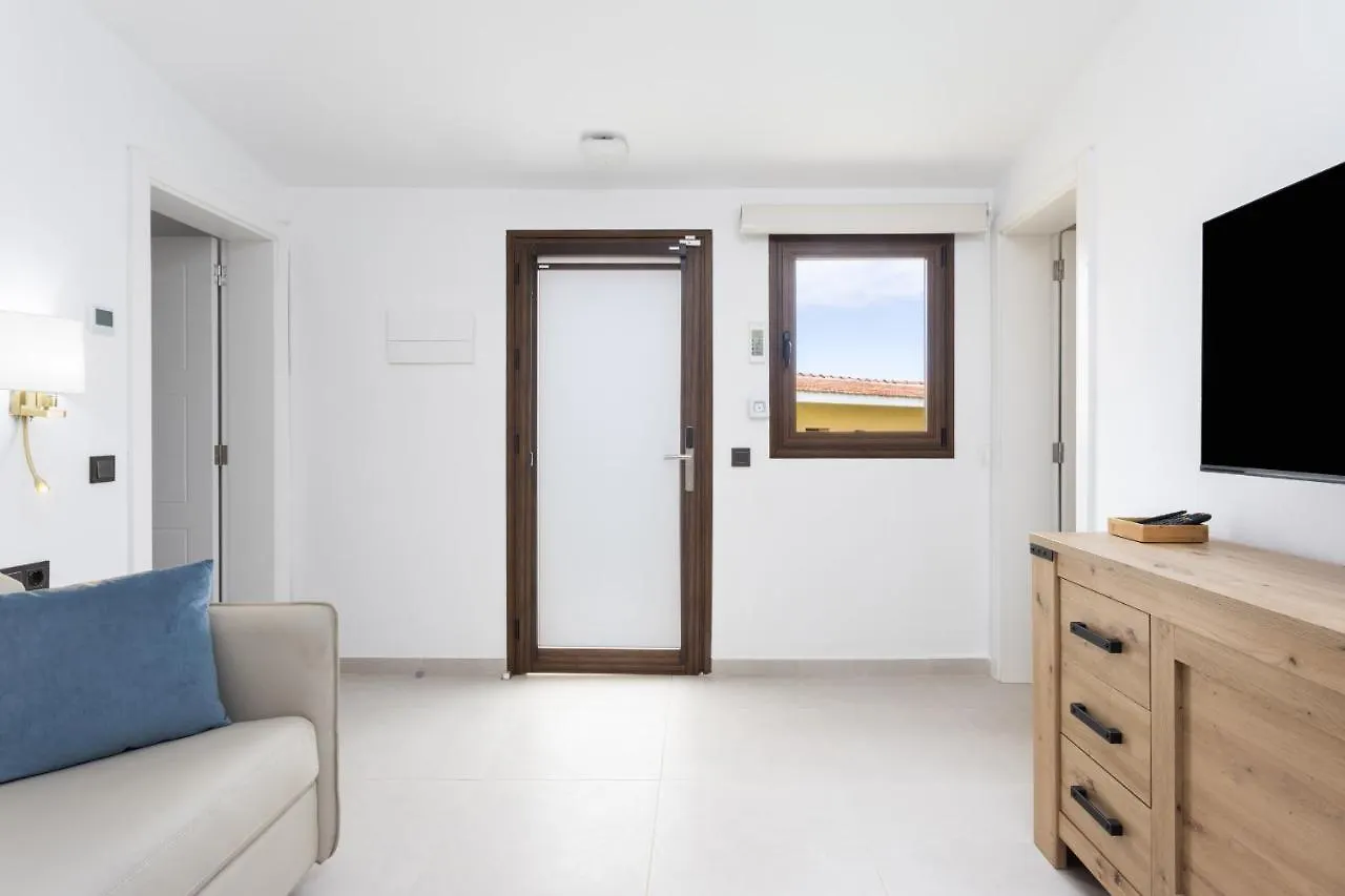 Villa Wonderful Vacation Home Suites And Pool Costa Adeje