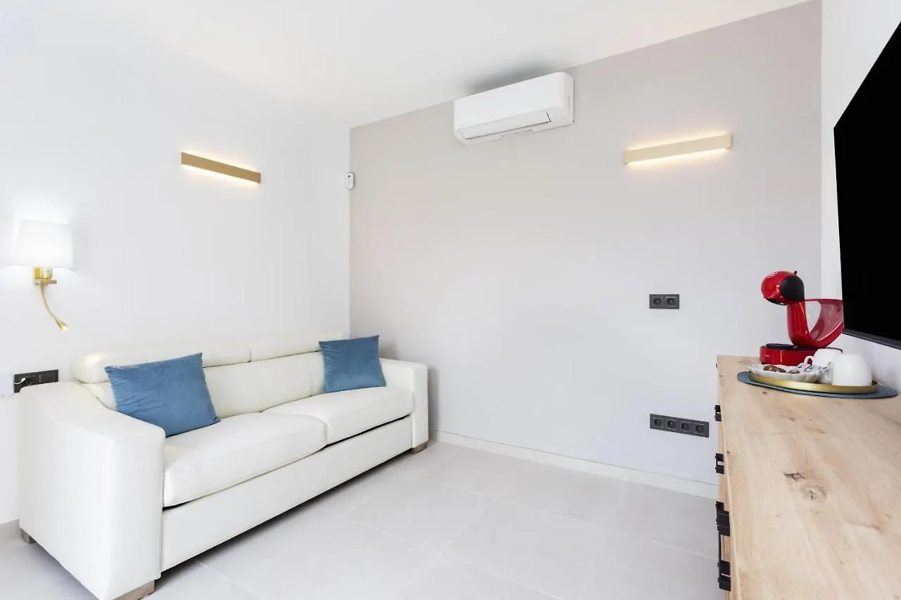 Wonderful Vacation Home Suites And Pool Costa Adeje