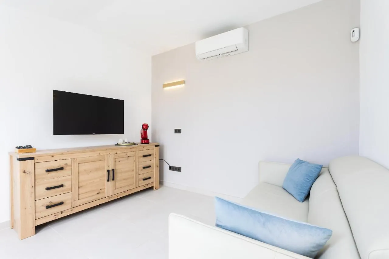 Villa Wonderful Vacation Home Suites And Pool Costa Adeje  Spagna