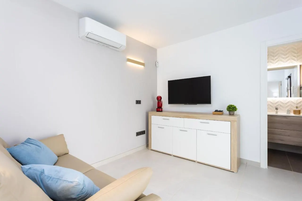 Villa Wonderful Vacation Home Suites And Pool Costa Adeje